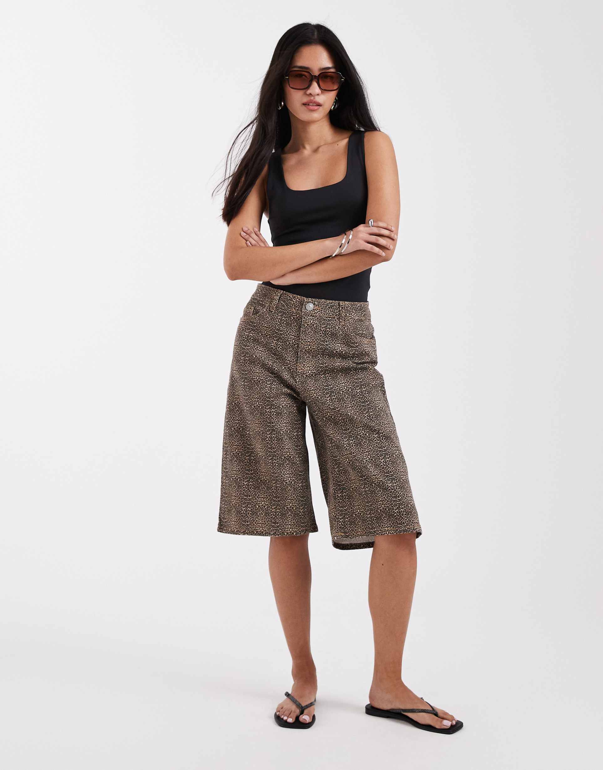 pieces longline denim shorts in brown leopard print