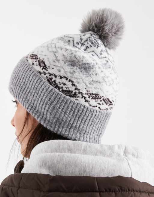 Pieces - Lysegrå hue i Fair Isle-strik med pompon, 3 af 3