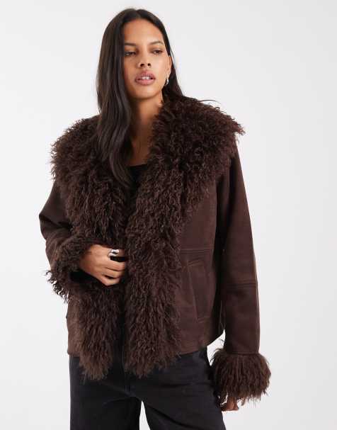 Pieces manteau court style Penny Lane à bordure faux-fur marron chocolat - view 1