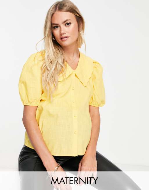 Pieces Maternity - Blusa con colletto alla Peter Pan gialla