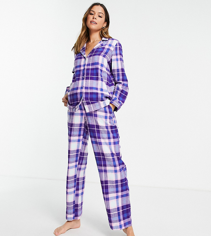 Pieces Maternity long sleeve pajama set in purple check-Multi