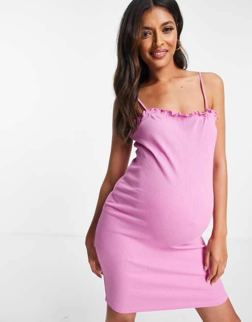 Pieces Maternity - Pink bodycon-kjole med tynde stropper og flæsekant i halsen, 3 af 4