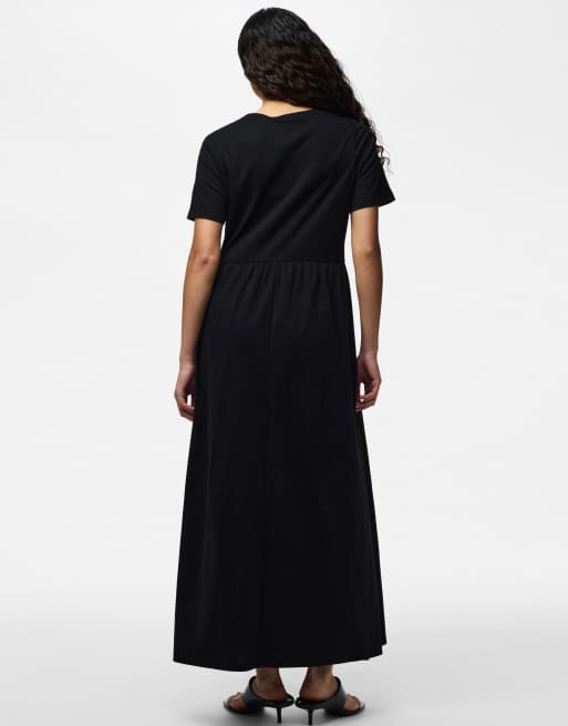 Pieces Maxi dress in black1, 2 of 7