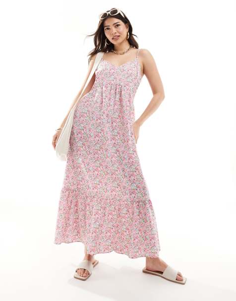 Pieces - Maxi jurk met ruches aan de onderkant in roze bloemenprint - view 1