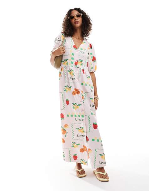 Pieces – Maxikleid in Blassrosa mit Puffärmeln und Früchte-Print - view 1