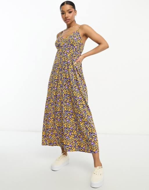 Pieces – Maxikleid in Lila mit V-Ausschnitt, überkreuztem Rückenträgern und Blumenmuster, 4 von 4