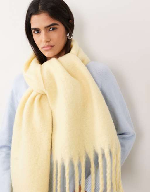 Pieces medium super soft tassel scarf in pastel yellow, 3 of 3