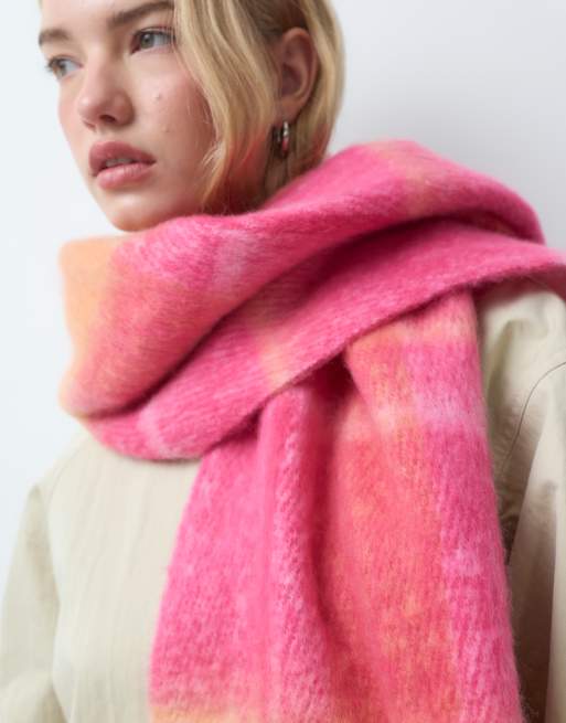 Pieces  medium super soft tassel scarf in pink and orange check, 3 of 3