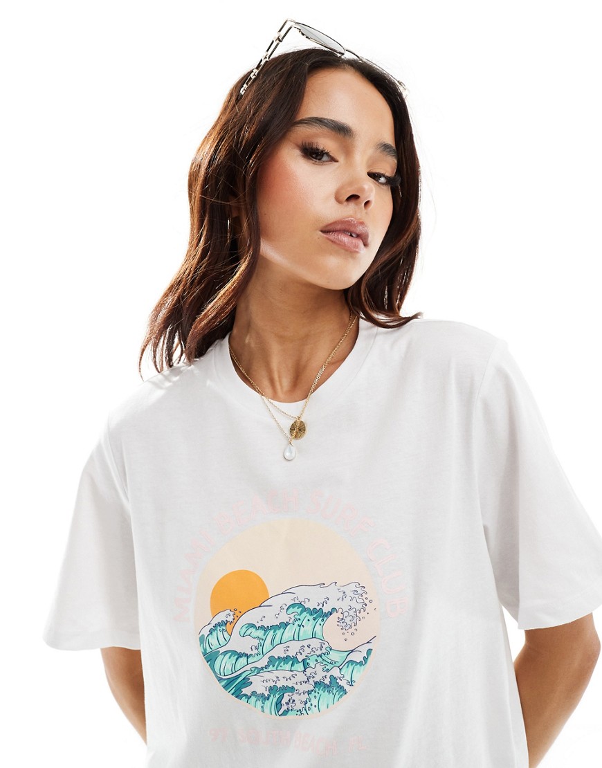Pieces 'Miami Beach Surf Club' front print t-shirt in white