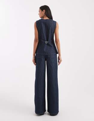 Pieces Mid Waist Wide Leg Jeans In Blue