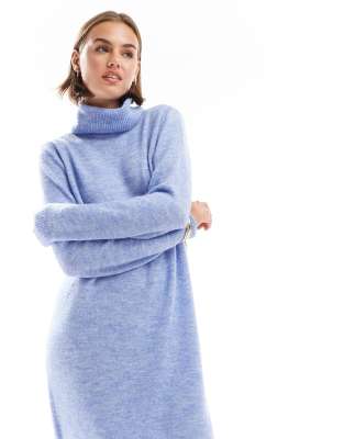 Pieces - Midi-Pulloverkleid in Hortensienblau mit Rollkragen