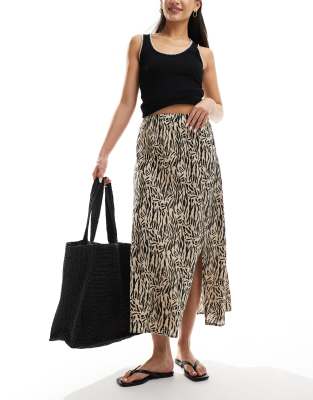 Pieces - Midi rok met zijsplit in beige dierenprint