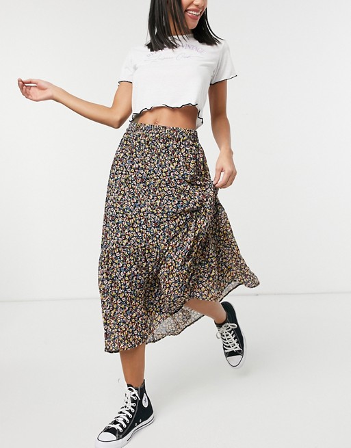 Pieces midi wrap skirt in ditsy floral