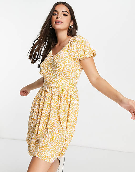 Pieces Milla short sleeve summer skater dress in yellow floral