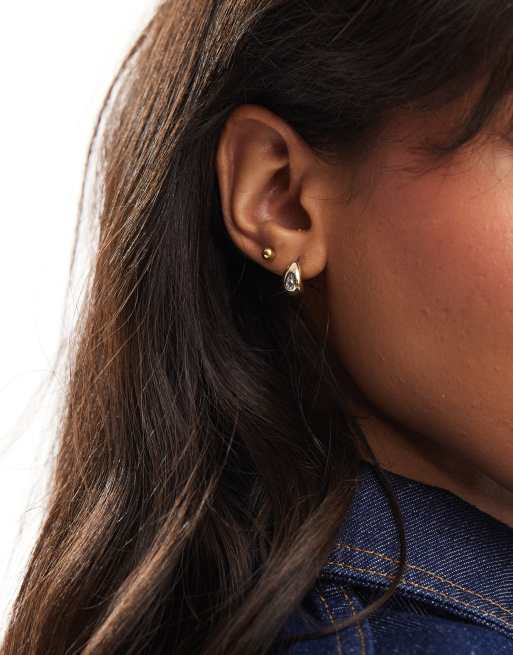 Pieces - Mini-boucles d'oreilles façon goutte d'eau avec strass - Doré