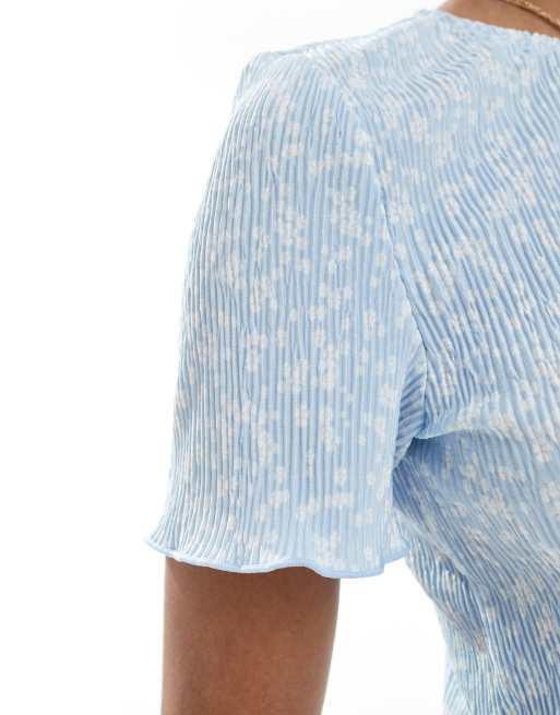 PIECES mini plisse baby tee in ditsy blue flower print (Part of a set), 4 of 4