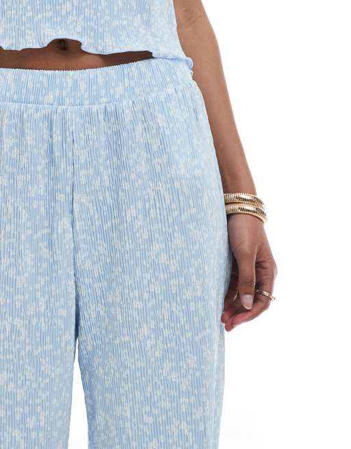Pieces mini plisse wide leg pants in ditsy blue flower print - part of a set, 3 of 5