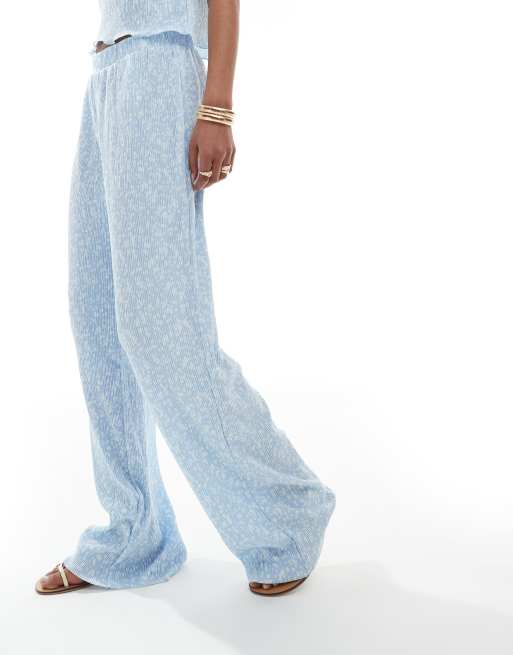 Pieces mini plisse wide leg pants in ditsy blue flower print - part of a set, 5 of 5