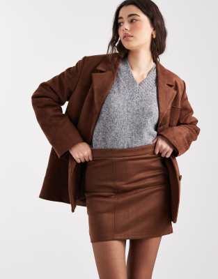 Pieces - Minirock aus Wildlederimitat in Mittelbraun, Kombiteil-Neutral
