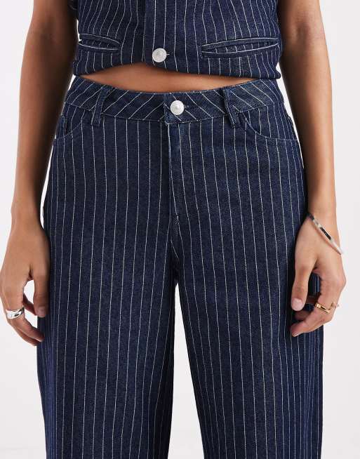 Pieces - Mørkeblå jeans med mellemhøj talje og brede ben samt nålestriber - Del af sæt, 5 af 5