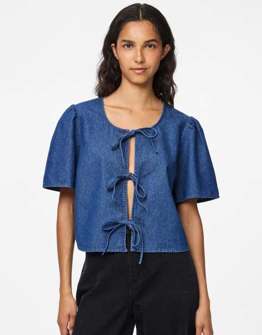 Pieces – Niebieski jeansowy top