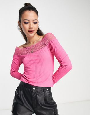 Pieces Off-shoulder Lace Detail Top In Bright Pink
