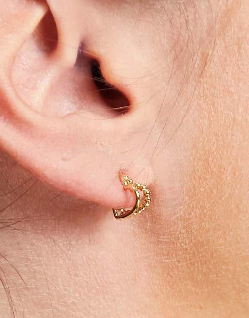 Pieces - Orecchini a bottone con doppio cuore, colore oro