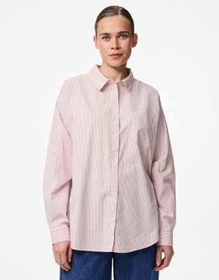 Pieces - Oversize-T-Shirt in leuchtendem Weiß mit Streifen