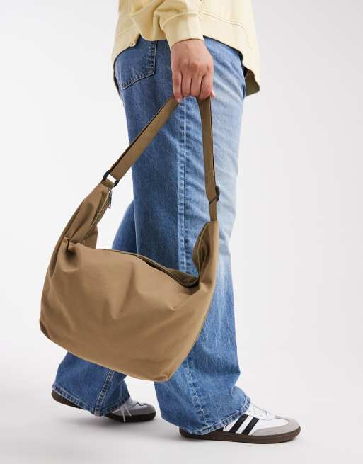 Pieces oversized cross body bag in stone, 2 of 4