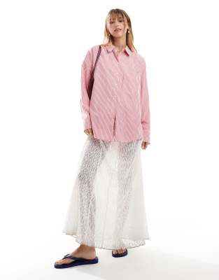 Pieces - Oversized gestreept overhemd met lange pasvorm in rood