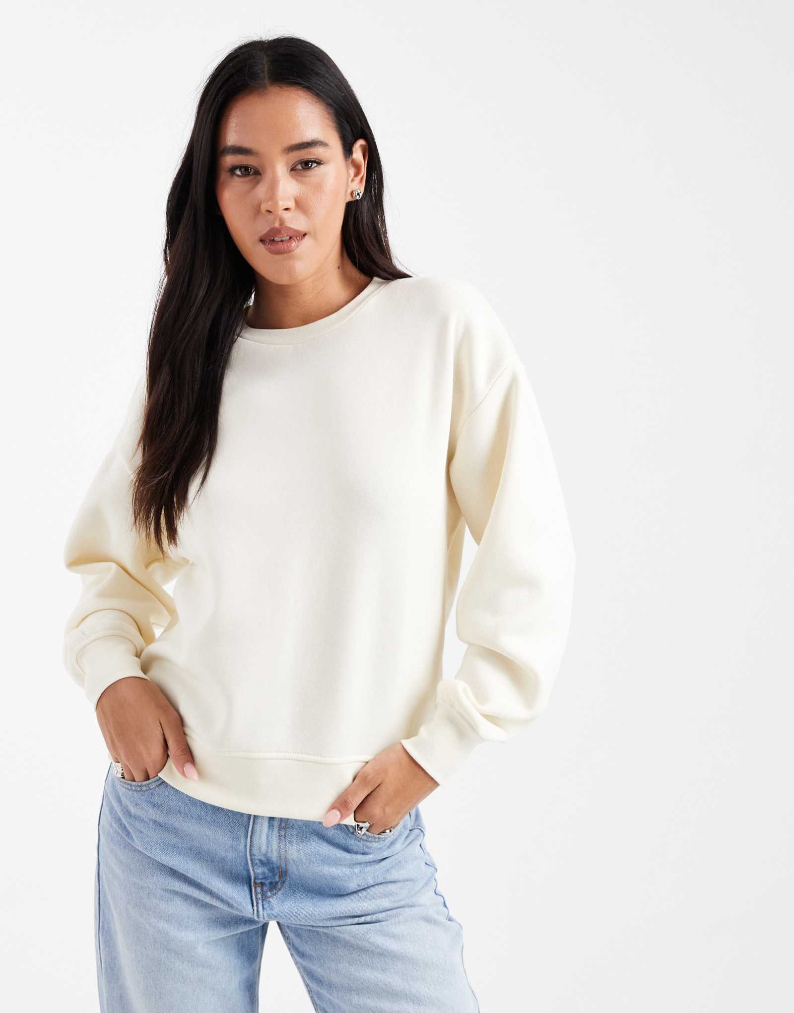 Толстовка оверсайз из кусочков темно-белого цвета