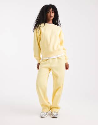 Pieces Oversized Sweatshirt In Yellow