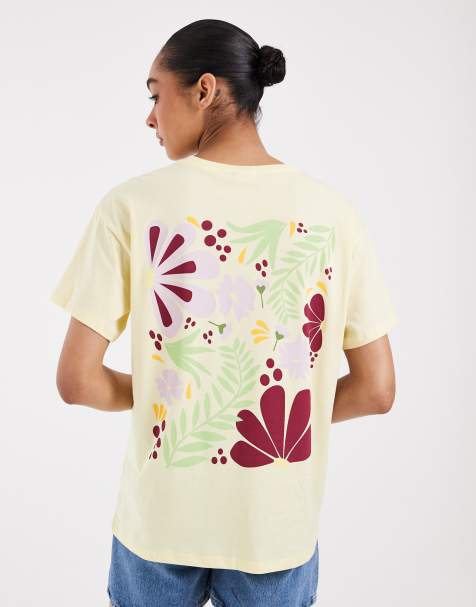 Pieces - Oversized T-shirt met opvallende bloemenprint in pastelgeel - view 1