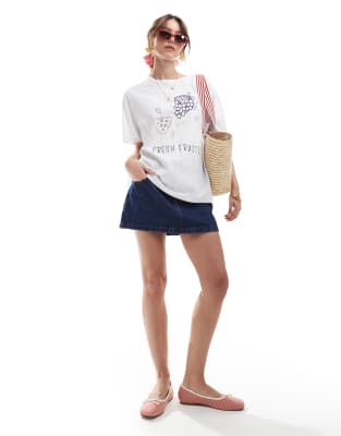 Shop Pieces Oversized T-shirt With Fresh Fruits Graphic