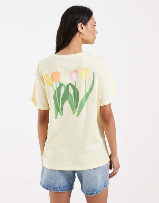 Pieces oversized tulip graphic t-shirt in pastel yellow, 3 of 4