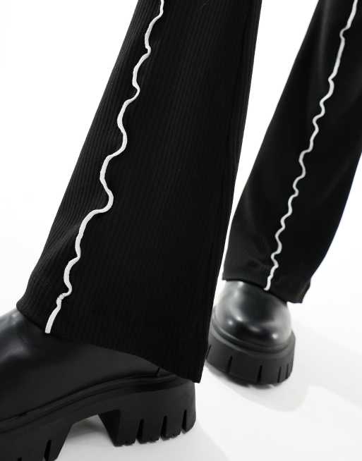 Pieces - Pantalon évasé côtelé d'ensemble avec surpiqûres contrastantes - Noir, 5 de 5