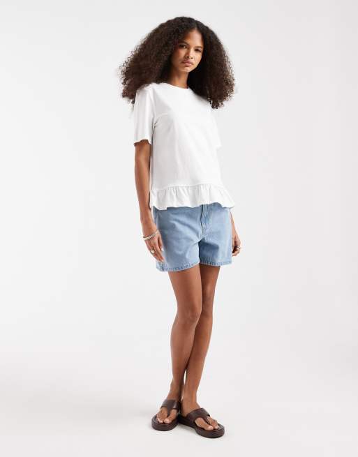 Pieces - Pantaloncini a vita medio alta in denim blu chiaro, 2 di 5