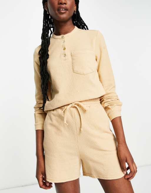 Pieces - Pantaloncini in jersey misto cotone color cammello in coordinato - TAN