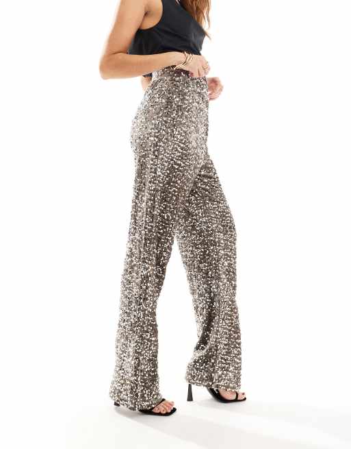 Pieces - Pantaloni a fondo ampio in velour e paillettes color tortora, 4 di 5