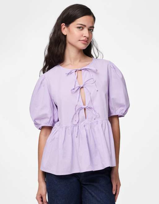 Pieces – Pastellila topp med puffärmar