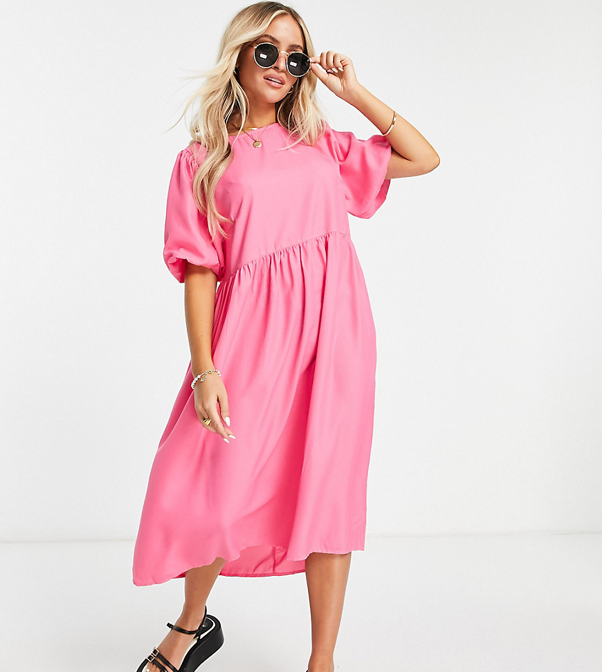 Pieces Petite exclusive midi smock dress in bright pink-Multi