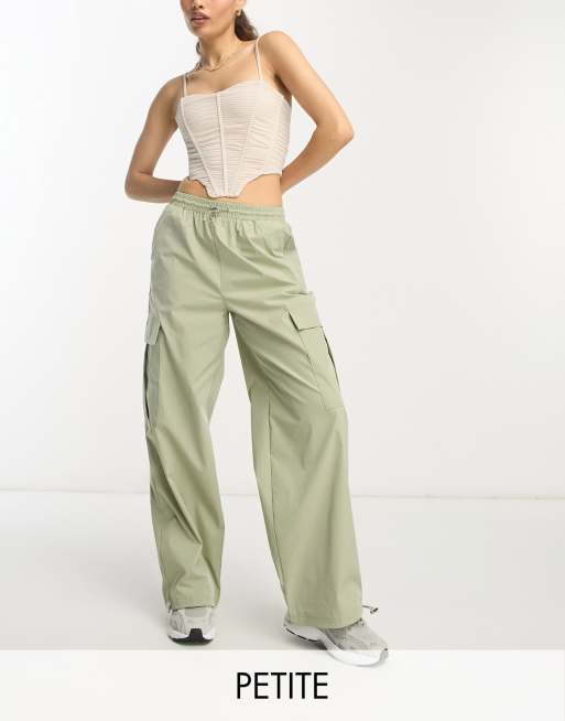 Women's Petite Flared Leg Cargo Trouser