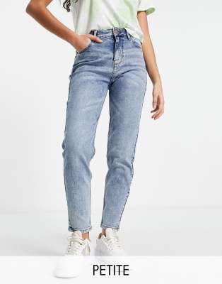Pieces Petite Kesia high waisted mom jeans in bleach wash - ASOS Price Checker