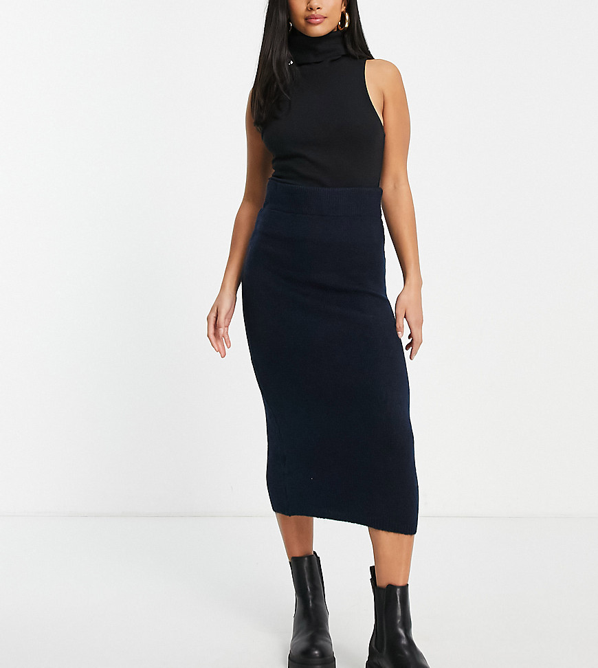 Pieces Petite knit midi skirt in dark blue - part of a set-Navy