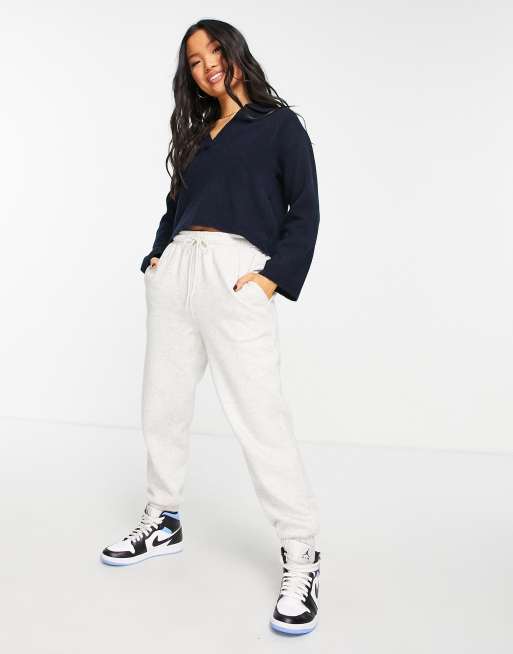Pieces Petite - Maglione in lana con scollo a V blu scuro in coordinato, 4 di 4