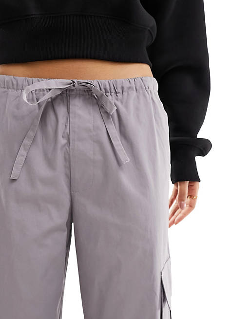 Pieces Petite pocket detail cargo pants in grey