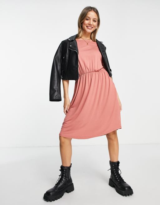 Pieces - Petrine - Jurk met korte mouwen in canyon rose