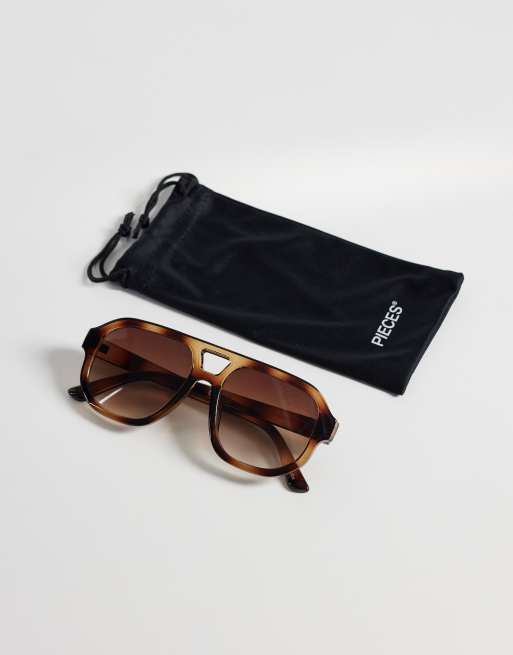 Pieces pilot-style sunglasses with brown lense in tortoise shell, 2 of 3