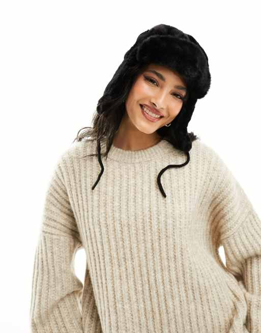 Pieces - Pilotenpet van imitatiebont in zwart, 3 van 4