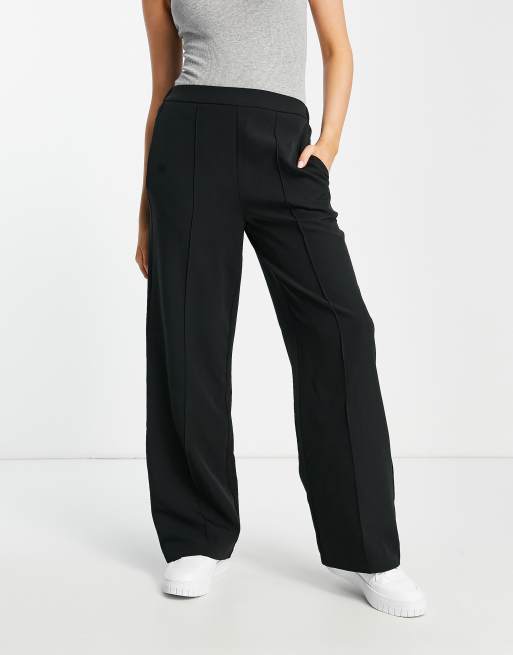 Black high best sale waisted pleated pants